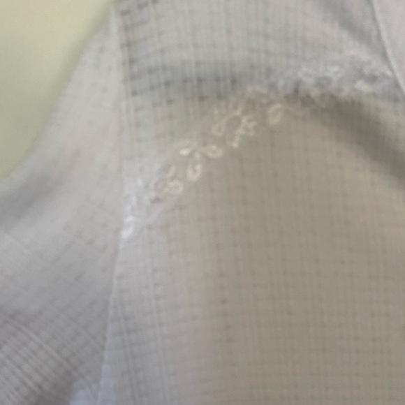 NWOT Torrid size 2 white gauze, Boho, flutter sleeve, baby doll top - Picture 4 of 6